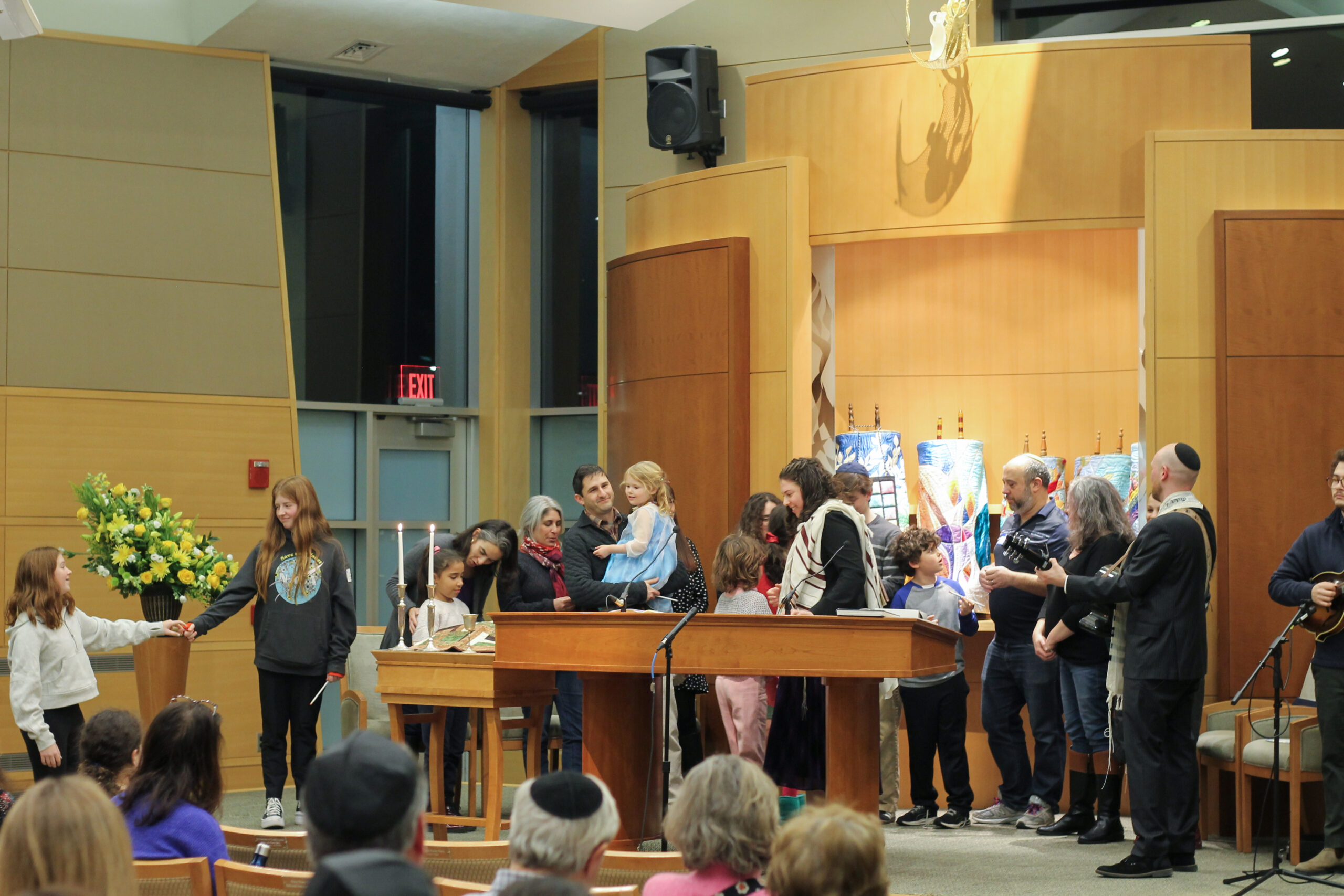 Shira Weiss Refugee Shabbat-41